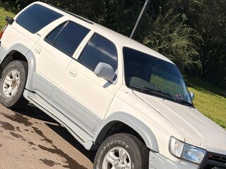 2000 Toyota Hilux Surf III Рестайлинг, белый, 950000 рублей, вид 1