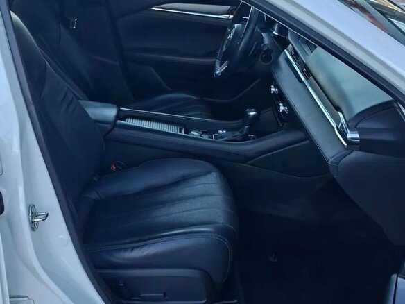 2018 Mazda 6 III (GJ) Рестайлинг 2, белый, 2050000 рублей - вид 8