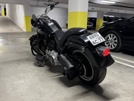 2012 Harley-Davidson Fat Boy, чёрный, 1300000 рублей, вид 4
