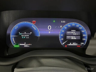 2025 Toyota Sienna IV, белый, 8678000 рублей, вид 5