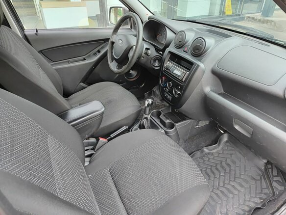 2013 Lada (ВАЗ) Granta I, зелёный, 160000 рублей - вид 10
