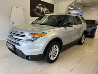 2015 Ford Explorer V, серебристый, 1579000 рублей, вид 1
