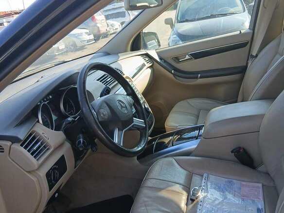 2012 Mercedes-Benz R-Класс 350 Long I Рестайлинг 2, чёрный, 1000000 рублей - вид 9