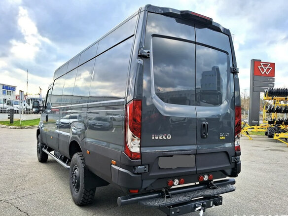 2026 Iveco Daily, серый, 16134583 рублей - вид 5