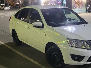 2018 Lada (ВАЗ) Granta I, белый, 525000 рублей, вид 1