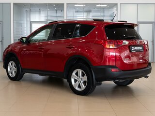 2013 Toyota RAV4 IV (XA40), красный, 1914000 рублей, вид 2