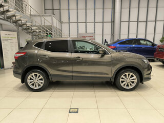 2015 Nissan Qashqai II, коричневый, 1499000 рублей, вид 4