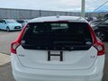 2015 Volvo V60 I Рестайлинг, белый, 1850000 рублей - вид 5