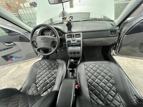 2010 Lada (ВАЗ) Priora I, серебристый, 350000 рублей - вид 12