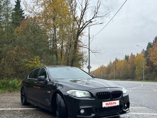 2010 BMW 5 серии 528i VI (F10/F11/F07), чёрный, 1490000 рублей, вид 4