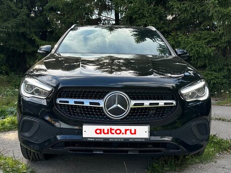 2020 Mercedes-Benz GLA 200 II (H247), чёрный, 3199000 рублей, вид 1