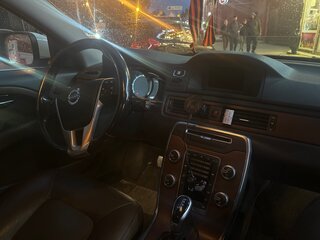 2014 Volvo XC70 II Рестайлинг, белый, 1900000 рублей, вид 5