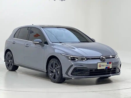Volkswagen Golf VIII