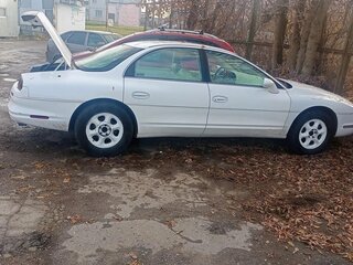 1995 Oldsmobile Aurora I, белый, 950000 рублей, вид 2
