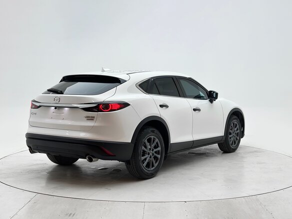2023 Mazda CX-4 I Рестайлинг, белый - вид 5