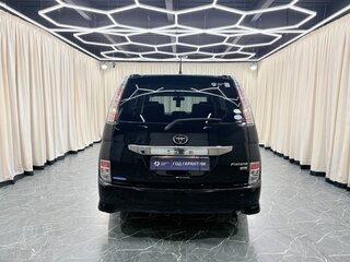 2011 Toyota ISis I Рестайлинг, чёрный, 1299999 рублей, вид 5