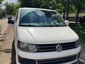 2010 Volkswagen Multivan T5 Рестайлинг, белый, 1300000 рублей