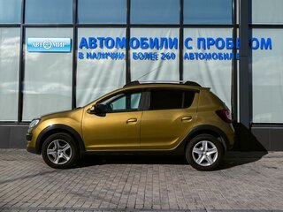 2017 Renault Sandero Stepway II, золотистый, 949000 рублей, вид 2