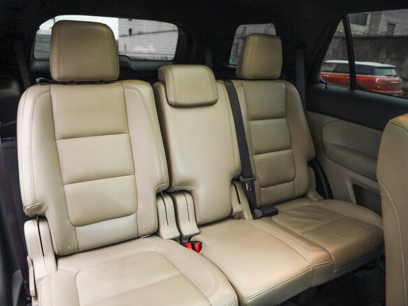 2014 Ford Explorer V, чёрный, 1594777 рублей - вид 25