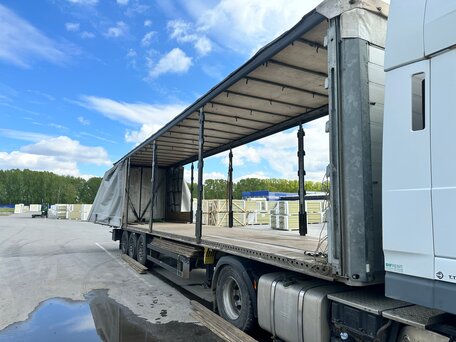2017 Schmitz Cargobull 9084, серый, 1950000 рублей, вид 4