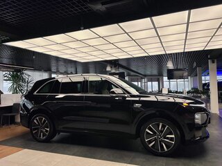 2025 Li Auto (Lixiang) L6 I, чёрный, 7220986 рублей, вид 2