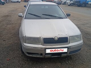 2004 Skoda Octavia I (A4) Рестайлинг, серебристый, 130000 рублей, вид 1