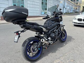 2019 Yamaha MT-09 Tracer (FJ-09), чёрный, 920000 рублей, вид 2