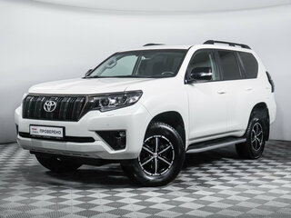 2021 Toyota Land Cruiser Prado 150 Series Рестайлинг 3, белый, 6649000 рублей, вид 1