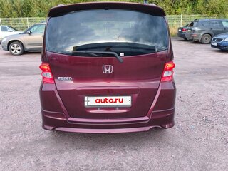 2008 Honda Freed I, пурпурный, 1100000 рублей, вид 3