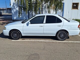2003 Nissan Sunny B15, белый, 350000 рублей, вид 4