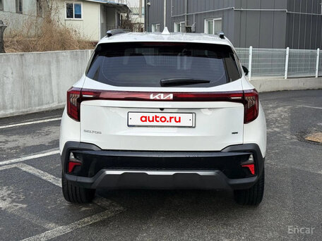 2023 Kia Seltos I Рестайлинг, белый, 2700000 рублей, вид 5
