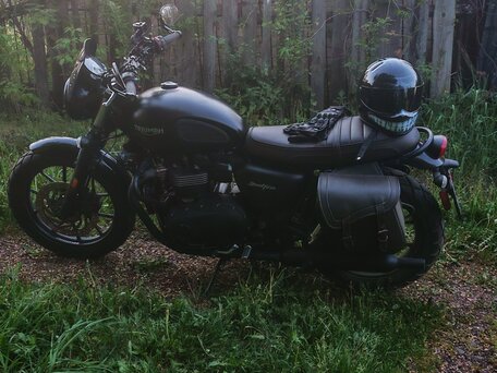 2017 Triumph Speed Twin, чёрный, 699999 рублей, вид 4