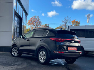 2016 Kia Sportage IV, чёрный, 1699000 рублей, вид 4