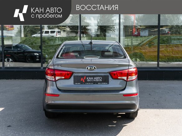 2017 Kia Rio III Рестайлинг, серый, 1070854 рублей - вид 3