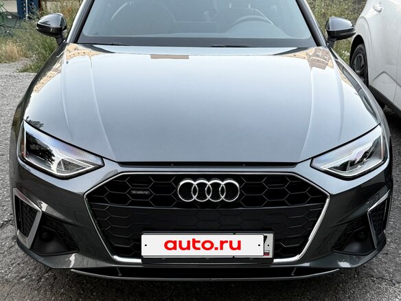 2020 Audi A4 45 TFSI V (B9) Рестайлинг, серый, 3700000 рублей