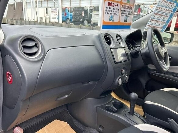 2019 Nissan Note II Рестайлинг, серый, 775000 рублей - вид 6