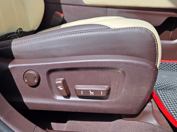 2019 Lexus RX 300 IV, красный, 4955000 рублей - вид 11