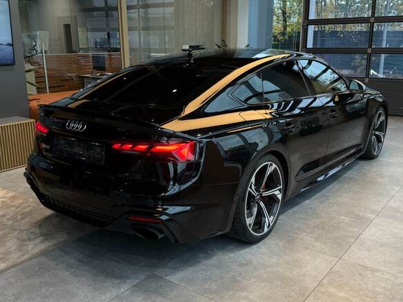 2021 Audi RS 5 II (F5) Рестайлинг, чёрный, 7800000 рублей - вид 2