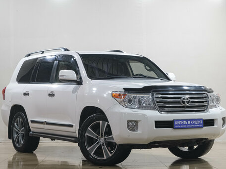 Toyota Land Cruiser 200 Series Рестайлинг 1