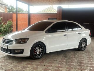 2019 Volkswagen Polo V Рестайлинг, белый, 760000 рублей, вид 1