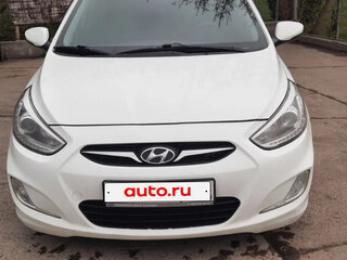 2014 Hyundai Solaris I, белый, 900000 рублей, вид 1