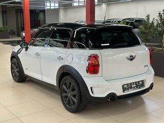 2010 Mini Countryman Cooper S I, белый, 1450000 рублей, вид 5