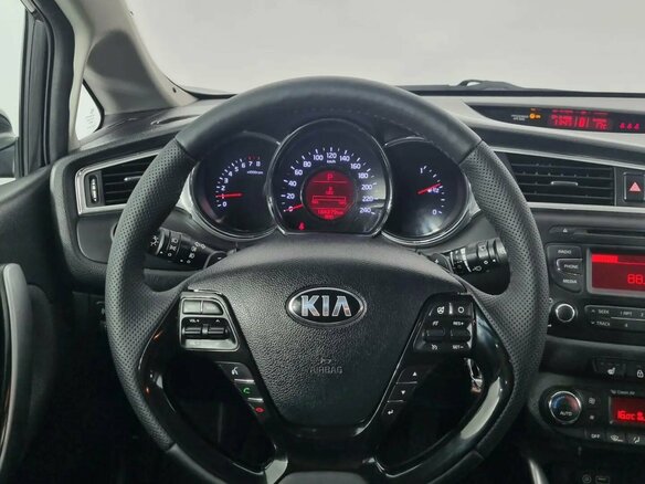 2016 Kia Ceed II Рестайлинг, чёрный - вид 11