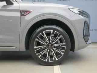 2026 Hongqi HS5 I Рестайлинг, серый, 4899000 рублей, вид 5