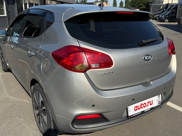 2012 Kia Ceed II, серебристый, 1040000 рублей - вид 11