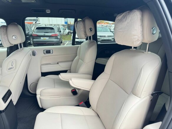 2025 Li Auto (Lixiang) L9 52.3 kWh I Рестайлинг, чёрный, 9550000 рублей - вид 27