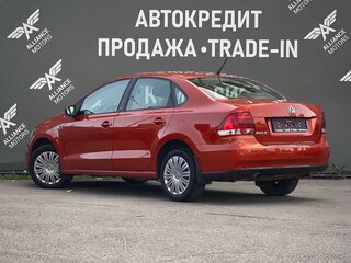 2016 Volkswagen Polo V Рестайлинг, оранжевый, 1100000 рублей, вид 5