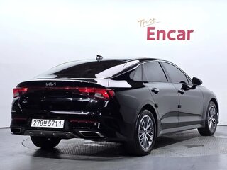 2022 Kia K5 III, чёрный, 2098000 рублей, вид 4
