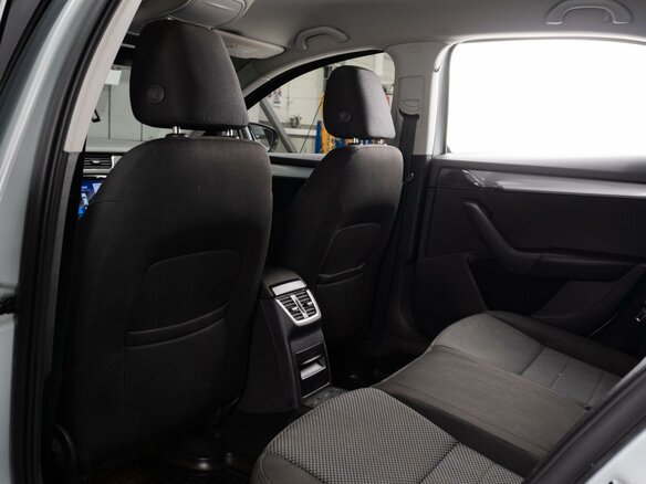 2014 Skoda Octavia III (A7), серебристый - вид 10