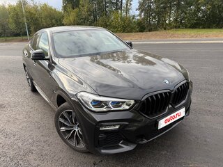 2020 BMW X6 40i III (G06), чёрный, 7500000 рублей, вид 2